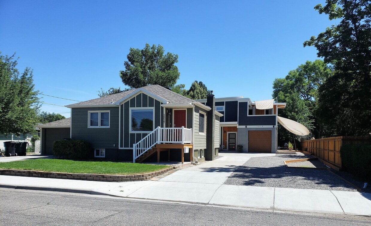 Foto principal - Recently Re-modeled 3 Bedroom Home!