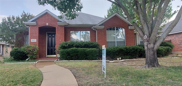 Foto principal - 10901 Camelot Dr