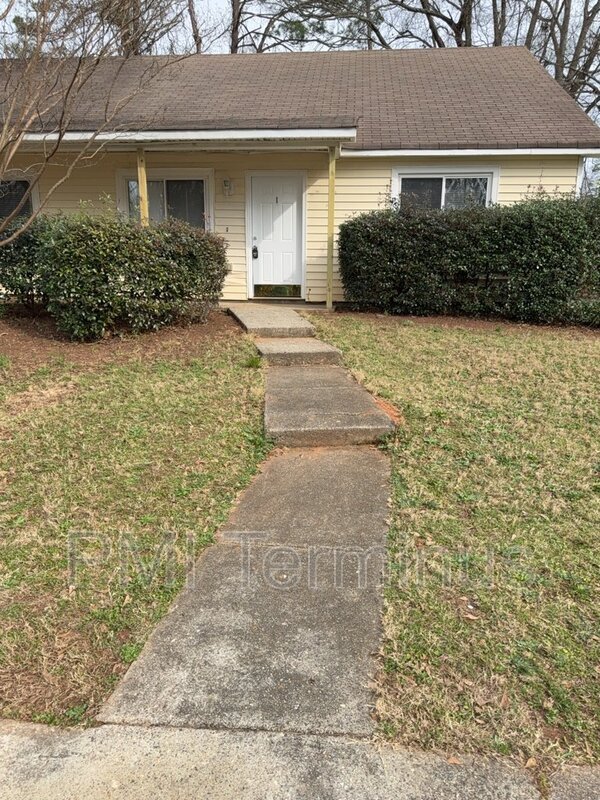 Building Photo - 5001 Hawthorne Ct