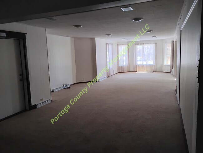 Foto del edificio - 207 S Main St