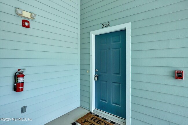 Building Photo - 4911 Key Lime Dr