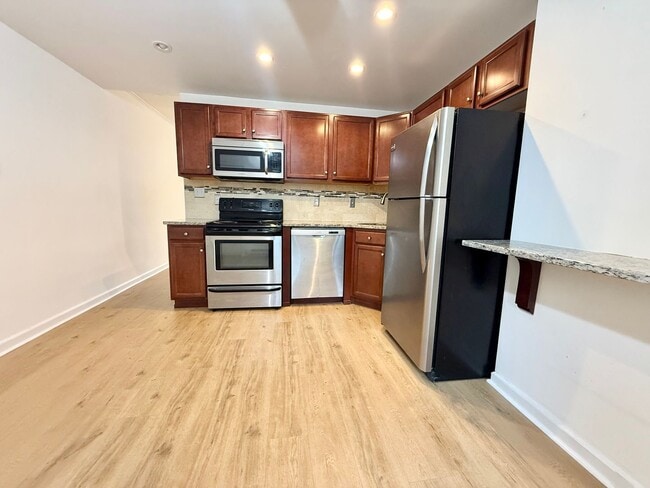 Building Photo - Charming 2-Bedroom Townhome in Conshohocken