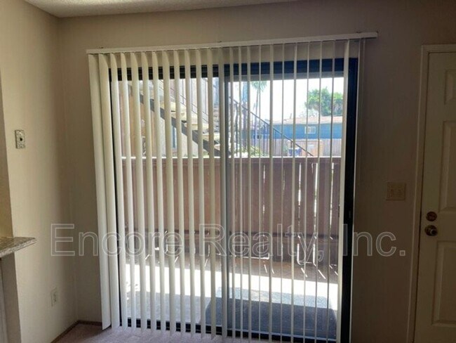 Foto del edificio - 616 Oaklawn Ave