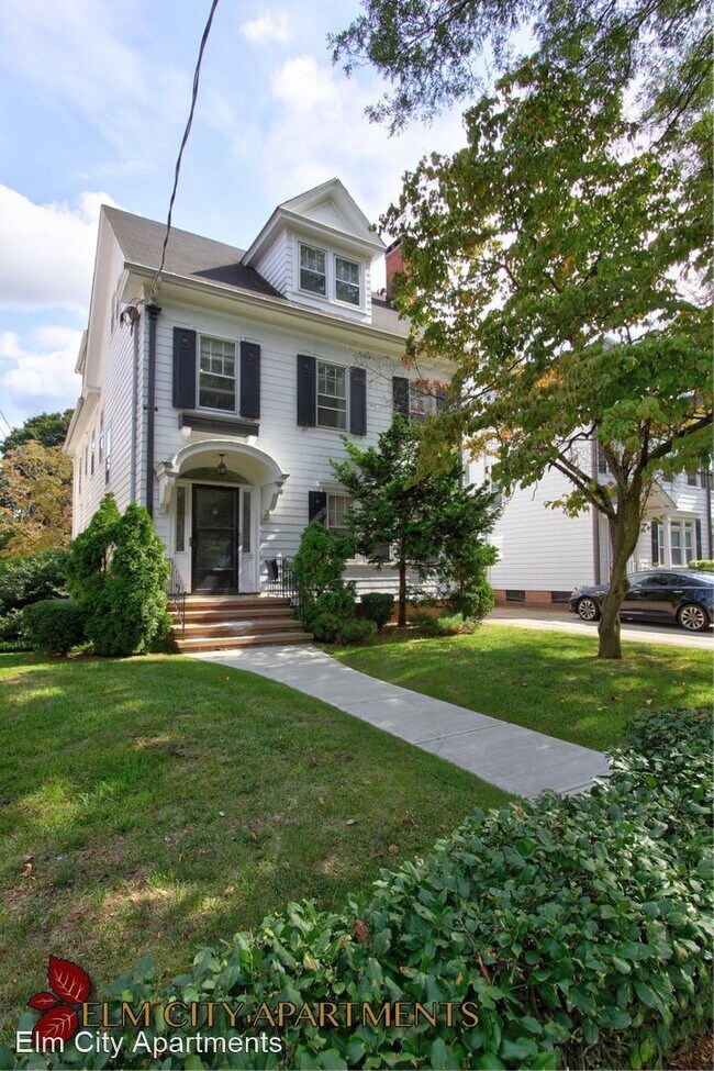Building Photo - 659 Whitney Ave