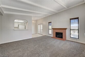 Building Photo - 6149 W Oakey Blvd