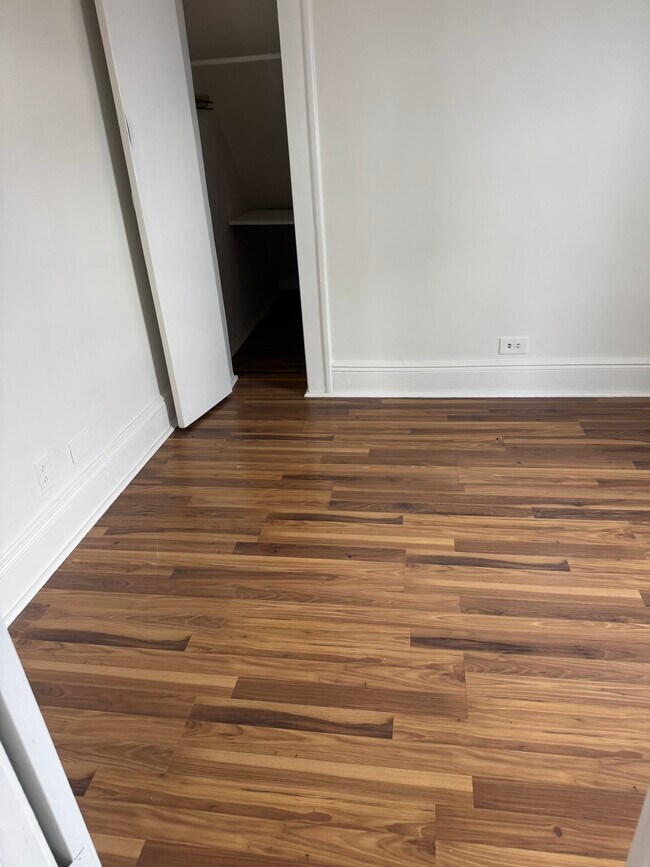 Photo - 334 Midland Ave Townhome