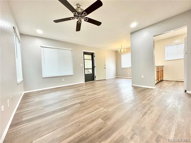 Foto del edificio - 8760 Chase Dr