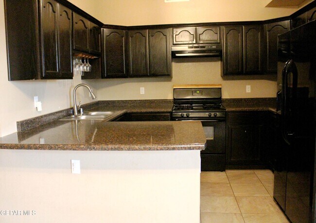 Foto del edificio - 7240 Copper Trail Ave