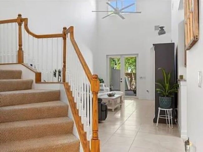 Photo - 1945 Bridgepointe Cir Townhome