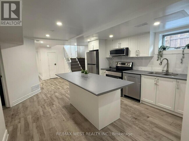 Photo du bâtiment - 132 Meadowbank Rd