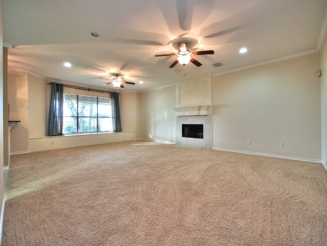Building Photo - 7002 Adbury Dr
