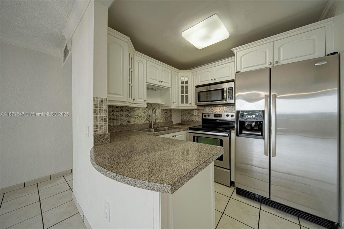 Foto del edificio - 10400 SW 108th Ave