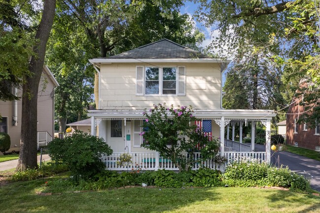 Building Photo - 84 Vernier Rd