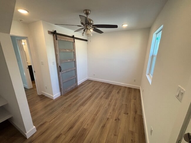 Foto del edificio - 521 E Yellowstone Ave