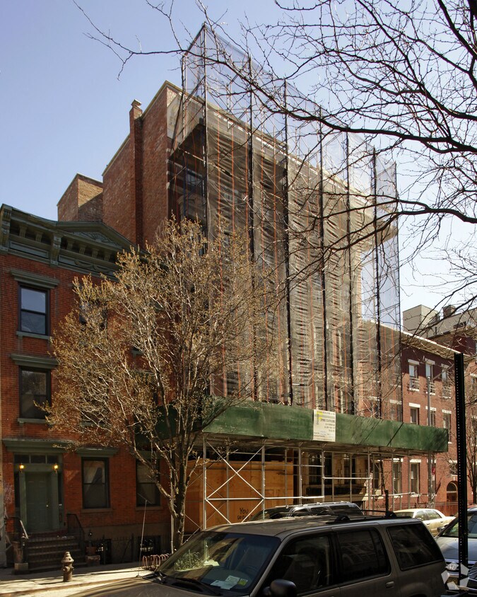 Primary Photo - 47-49 E 3rd St