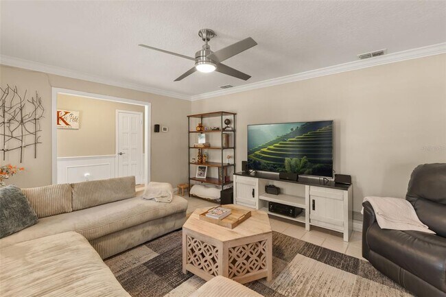 Foto del edificio - 180 Spring Wood Trail