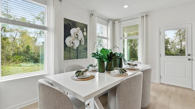 Building Photo - 5075 Loggia Ln