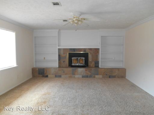 Building Photo - 348 Stovall Rd