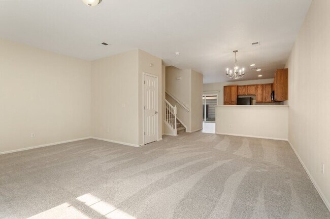 Building Photo - 4811 Hawks Crest Point