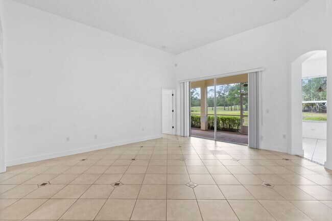 Building Photo - Gorgeous 3 Bedroom Home in Prestigious LPGA!