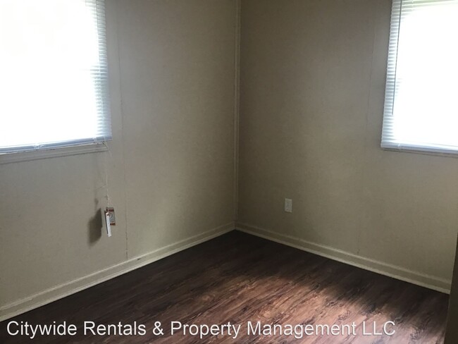Building Photo - 2 br, 1 bath House - 4230 N. 53rd St.