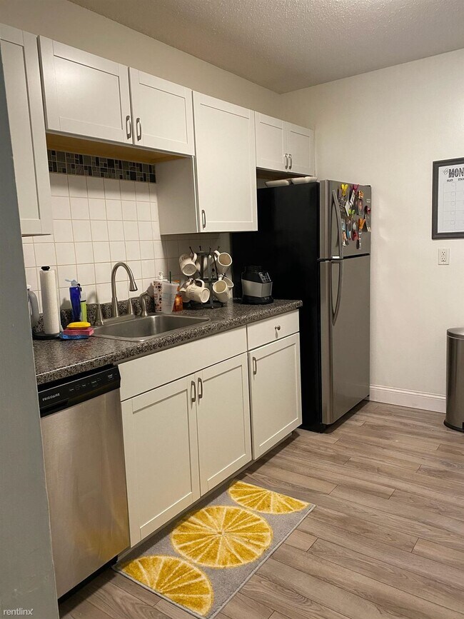 Foto del edificio - 1 br, 1 bath Condo - Pine Ridge Condominiums