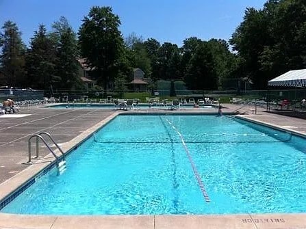 Foto del edificio - 120 Victory Way