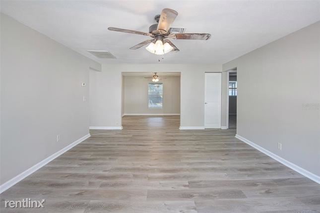 Foto del edificio - 3 br, 2 bath House - 2195 Glen Dr