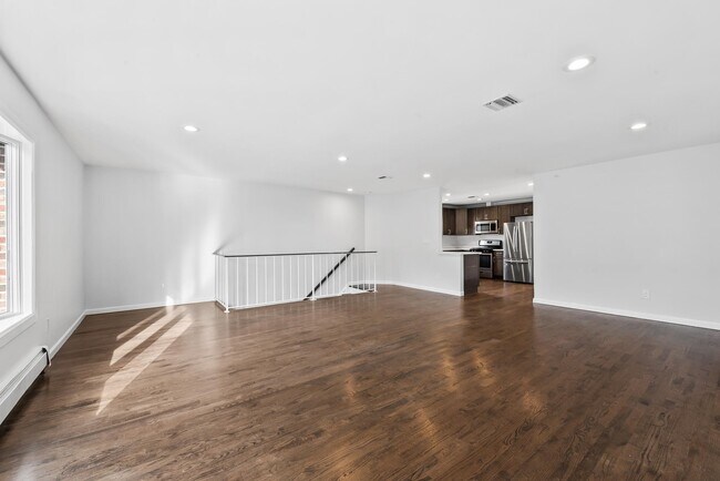 Foto del edificio - 1916 Grand Ave