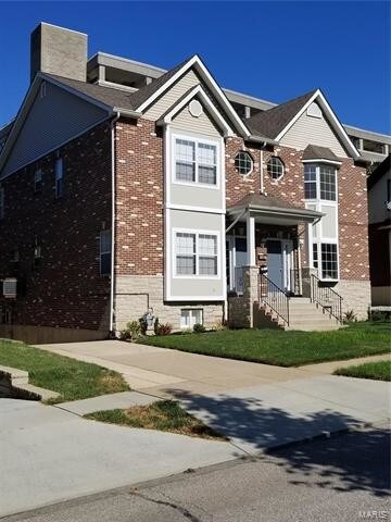 Building Photo - 1033 Yale Ave