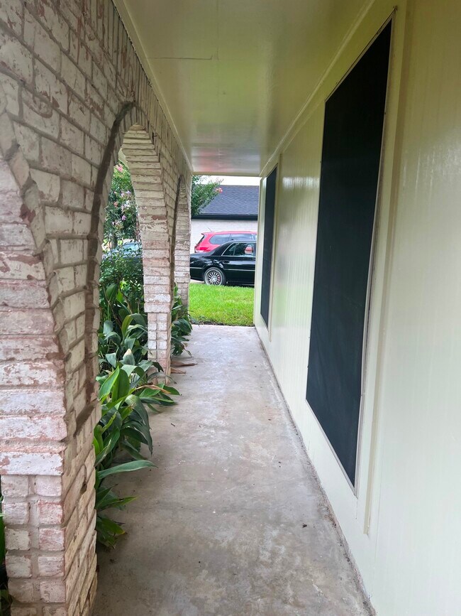 Foto del edificio - 6742 Indian Lake Dr
