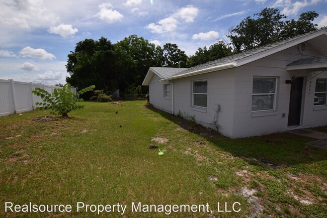 Foto del edificio - 2 br, 1 bath House - 4943 Pine Hills Road