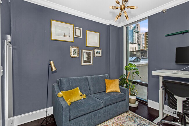 Foto del edificio - 744 N Clark St