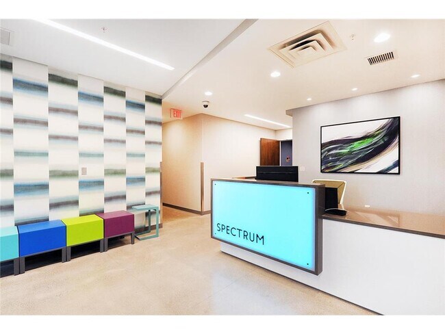 Foto del edificio - 825 SE 8th St