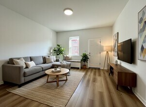 Building Photo - 358 E Hector St