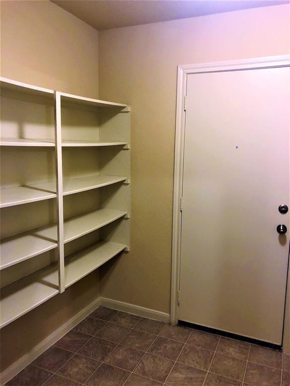 Foto del edificio - 7822 Diamond Oak Dr