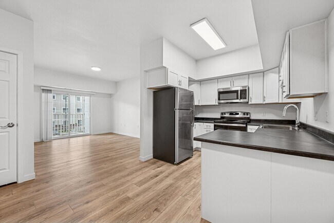 Foto del edificio - Remington Village