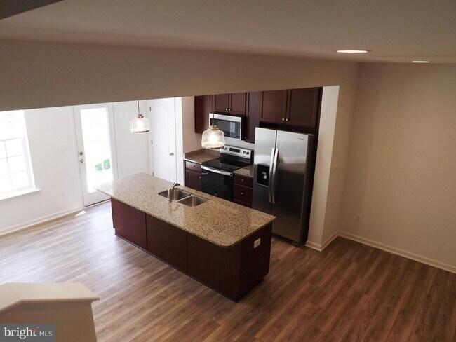 Building Photo - 61 Billau Pl