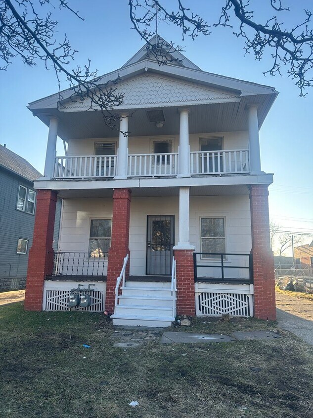 Foto principal - 4110 E 64th St