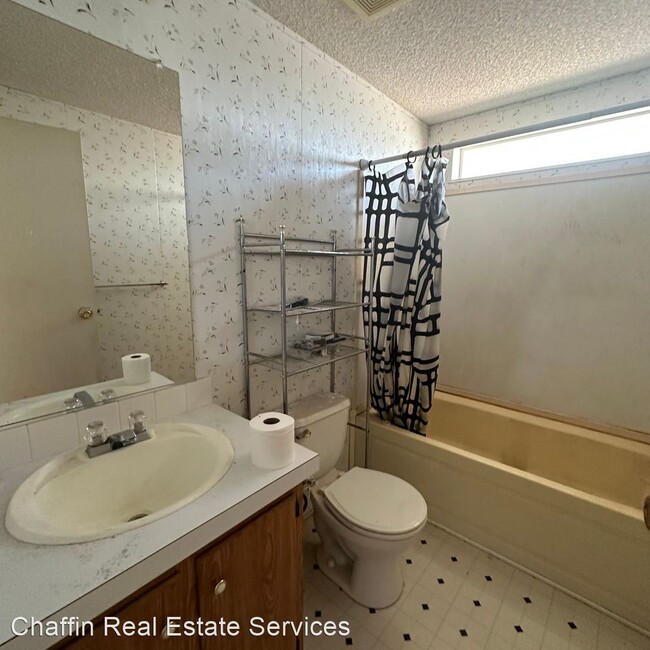 Building Photo - 3 br, 2 bath House - 395 Randon Court