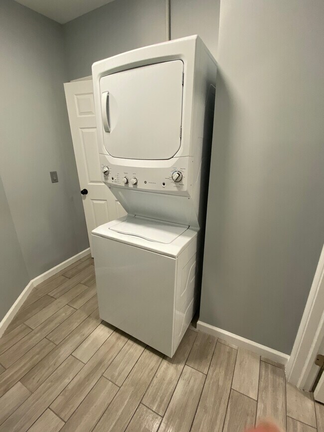 Foto del edificio - 12 Woodland St