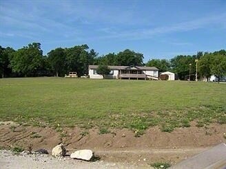 Primary Photo - 600 E State Highway 276