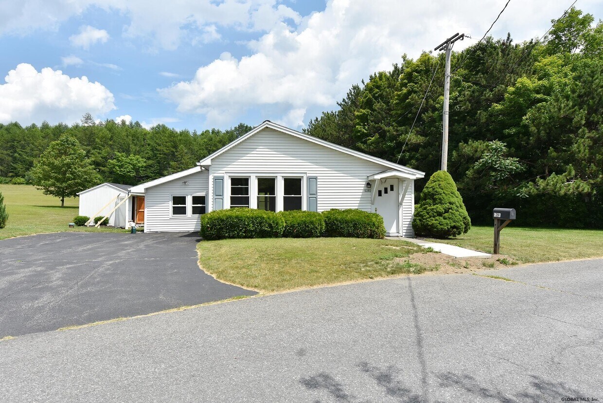 5391 Indian Fields Rd, Ravena, NY 12007 House Rental in Ravena, NY