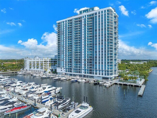 Foto del edificio - 17111 Biscayne Blvd