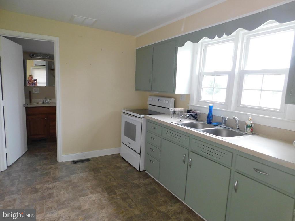 Foto principal - 13142 Lord Fairfax Hwy