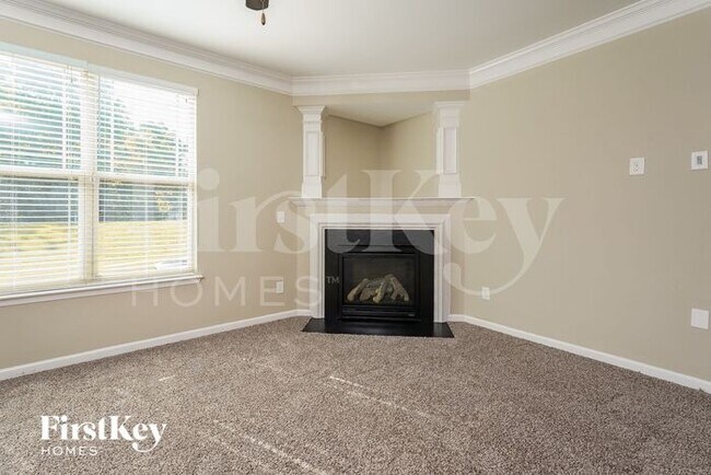 Building Photo - 2989 Mirasol Ct