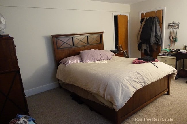 Building Photo - 50 Parkman St