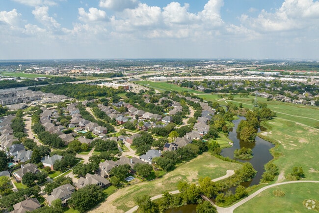 There is something for every type of homeowner in the South Fork/Mary's Creek neighborhood.