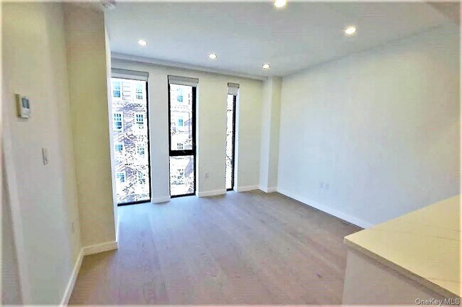 Foto del edificio - 41-26 44th St