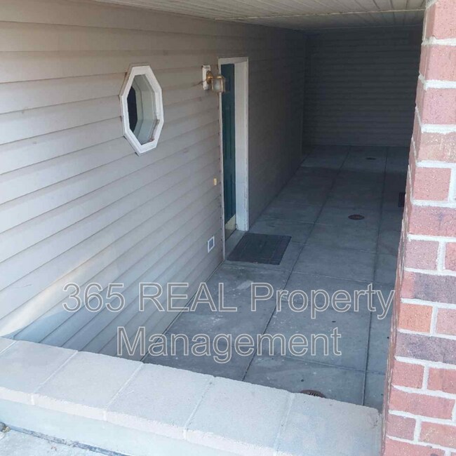 Foto del edificio - 2551 W 24th St